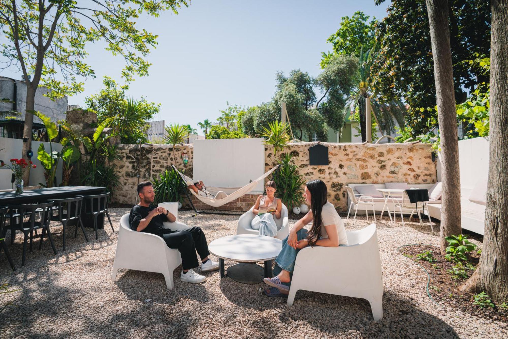 Be Bold Hostel Antalya Exterior photo
